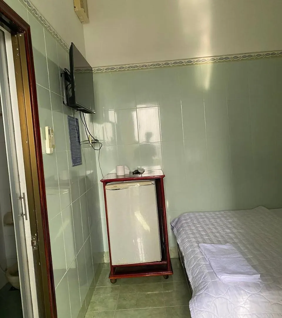 Hoang Nam 1 Hotel فونج تاو
